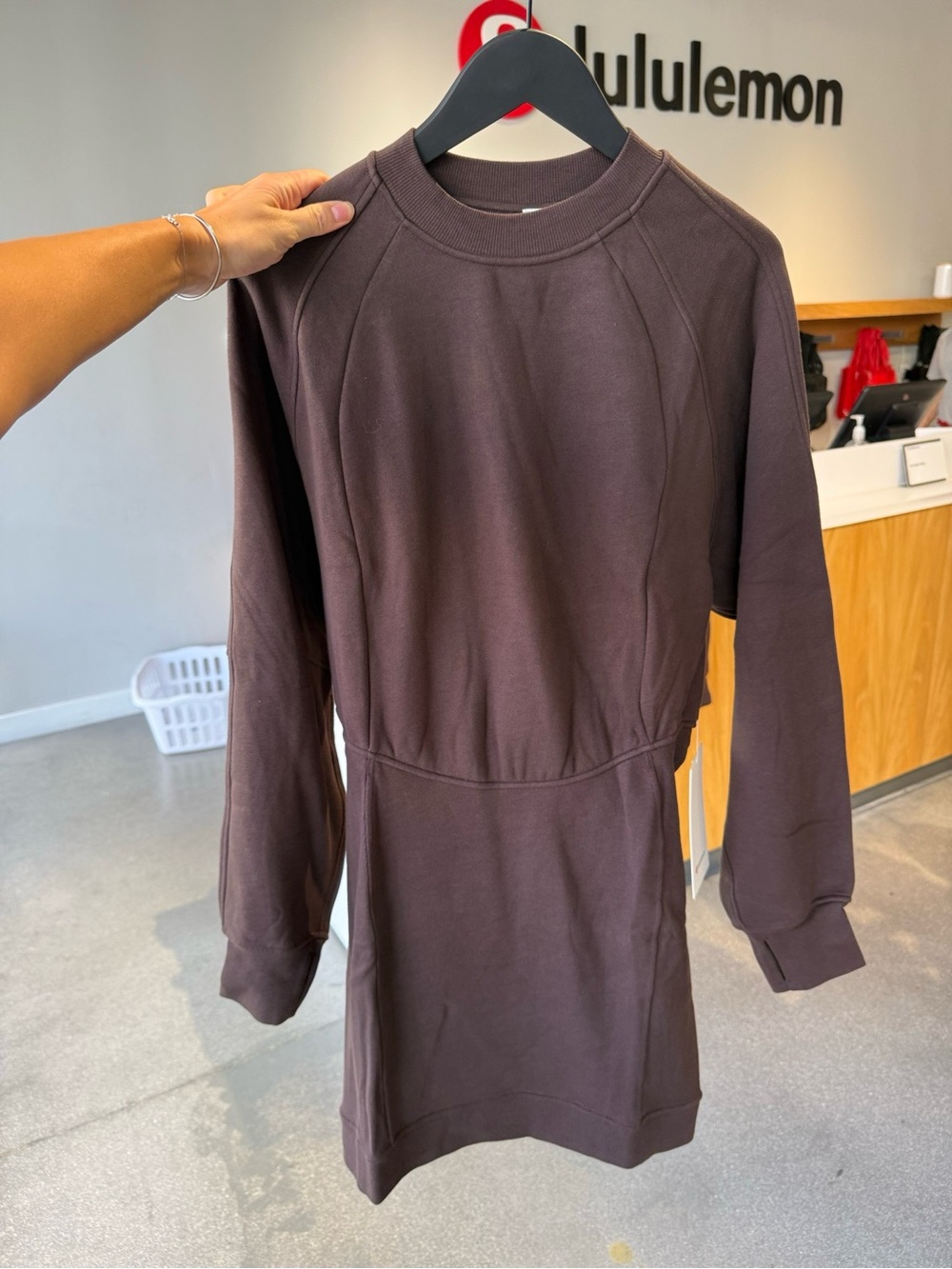 NWT！lululemon athletica scuba Long Sleeve Crew Dress - Dark Brown
